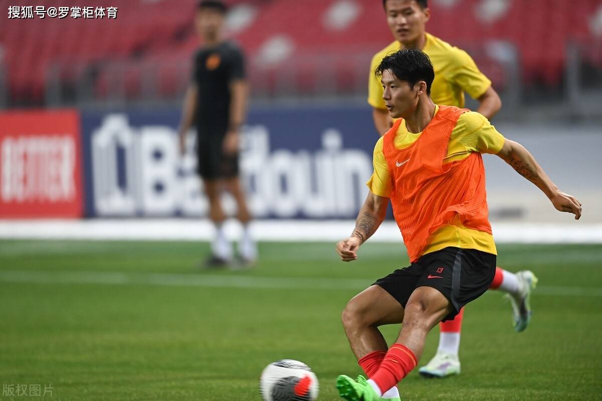 包含鲁能客场惨遭逆转，保级形势更加严峻的词条